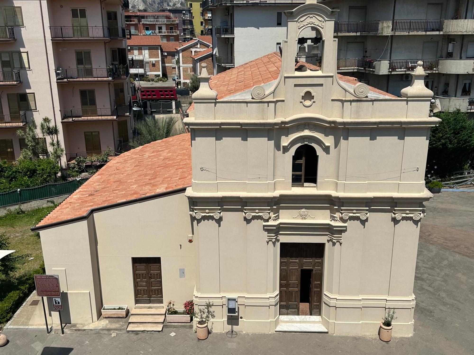 Alba Exclusive Place Hotel Bianco Exterior photo