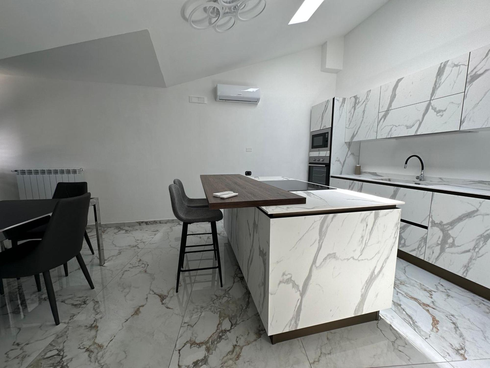 Alba Exclusive Place Hotel Bianco Exterior photo